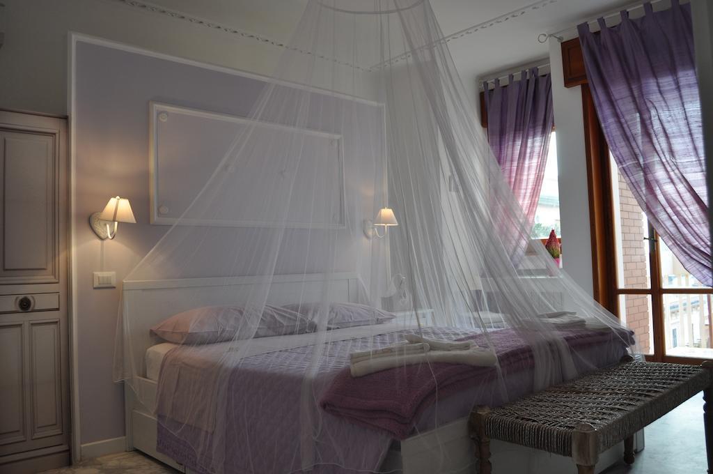 I Citri Bed and Breakfast Ταράντο Δωμάτιο φωτογραφία